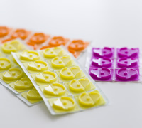 置鍼（貼る鍼）の写真